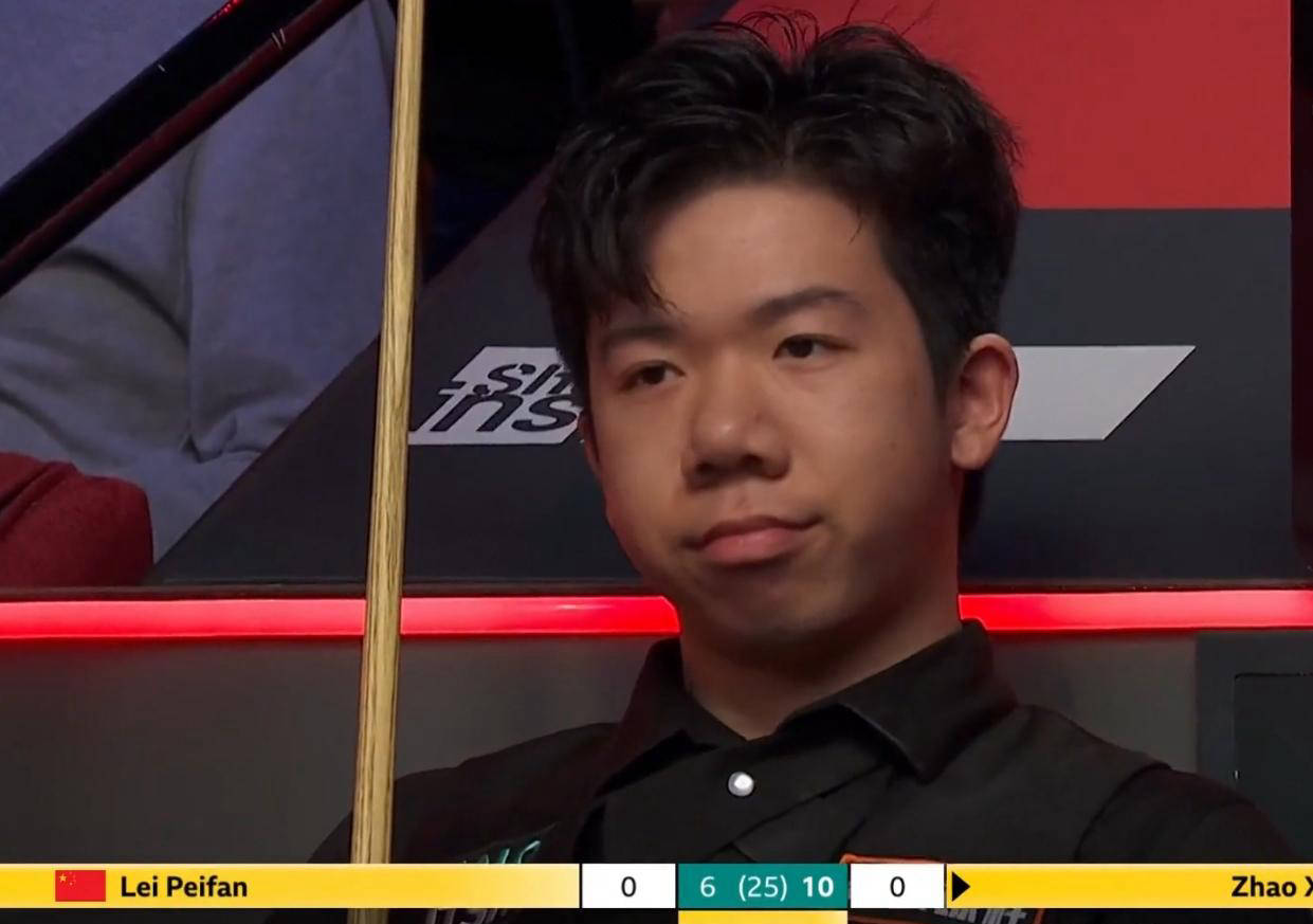 稳步迈向顶 稳步迈向顶